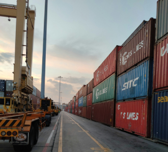 ترخیص کالا از گمرک شهید رجایی