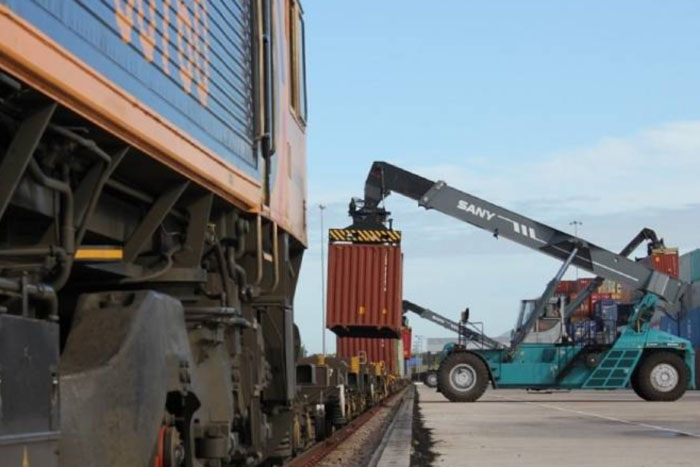 مزایای ترخیص کالا از گمرک شهید رجایی